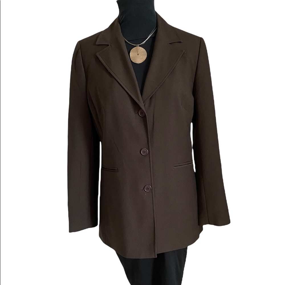 BASIC BROWN BLAZER BY BEECHERS BROOK